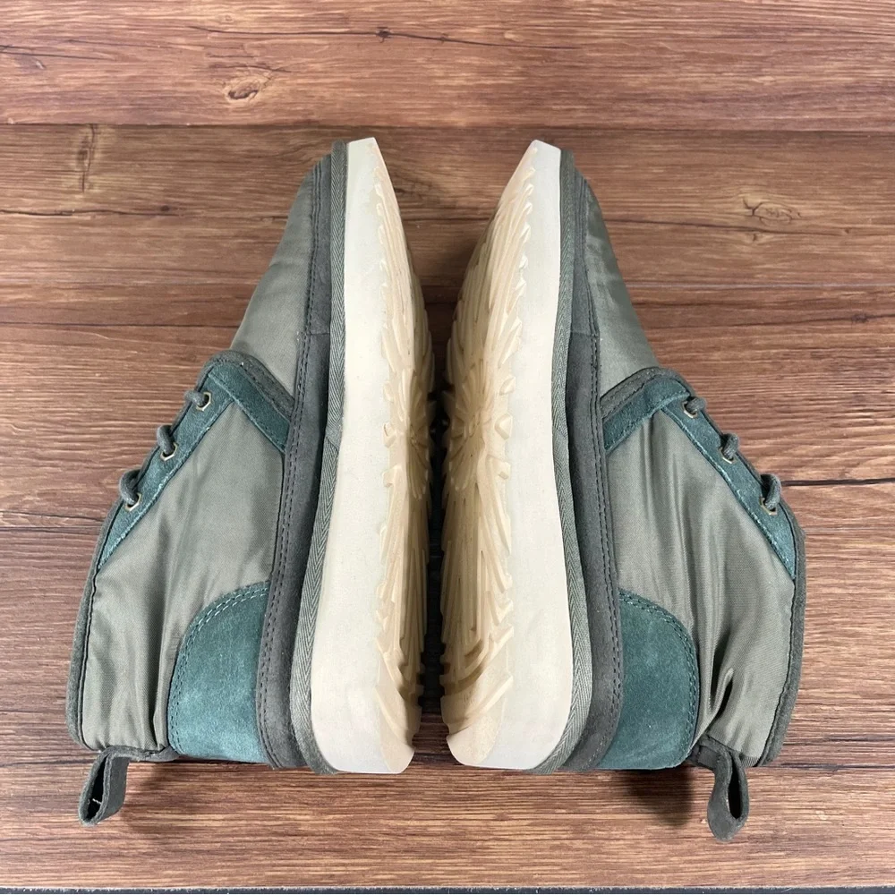 UGG ships within